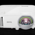 پروژکتور BenQ EW800ST با لنز مرکزی و طراحی کوتاه‌پرتاب