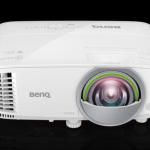 پروژکتور BenQ EW800ST با لنز مرکزی و طراحی کوتاهپرتاب